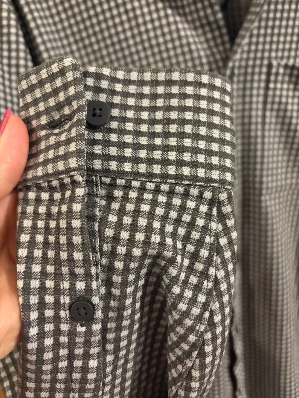 Lululemon Men's Commission Long Sleeve Button Up Shirt Medium Lunar Rock/Black - Picture 5 of 10